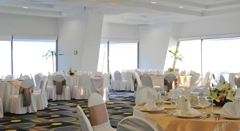 Holiday Inn Resort Acapulco Exterior foto